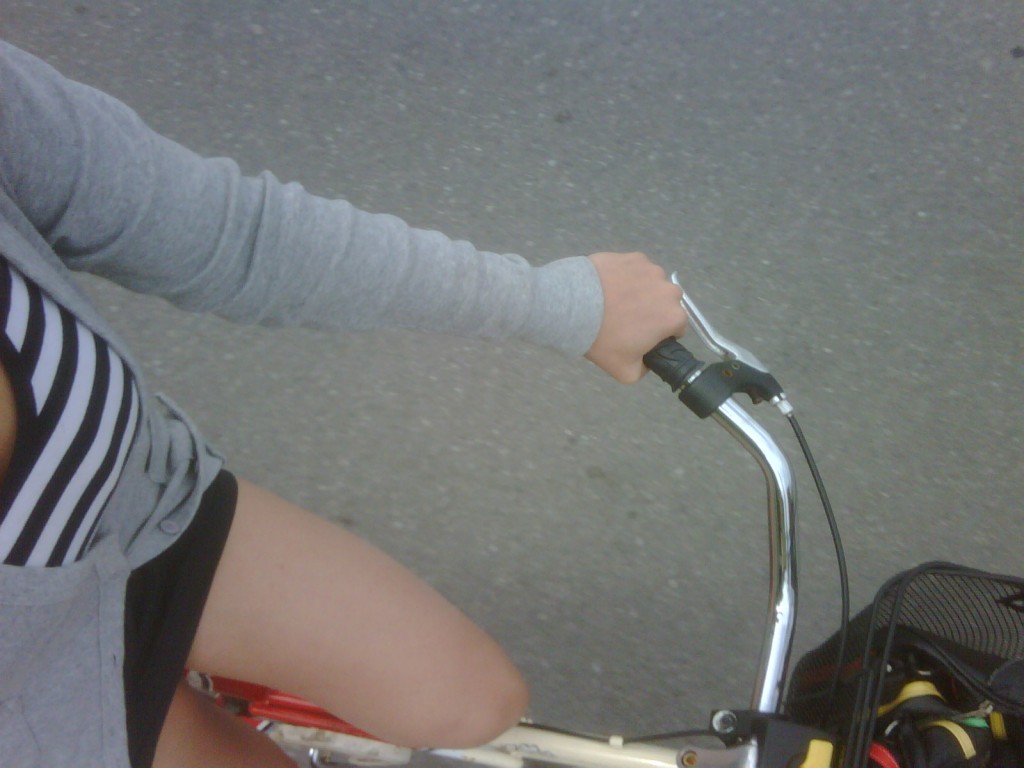 i love girls on bikes i love girls on bikes